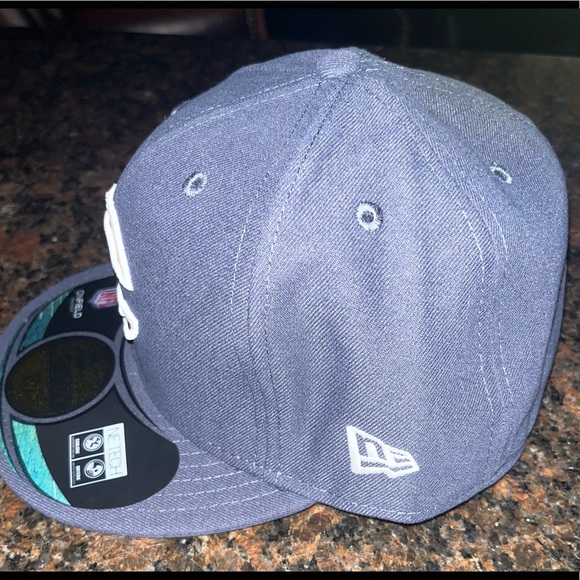 Chicago Bears New Era 59FIFTY Hat - Size 7 3/8 - Picture 4 of 8